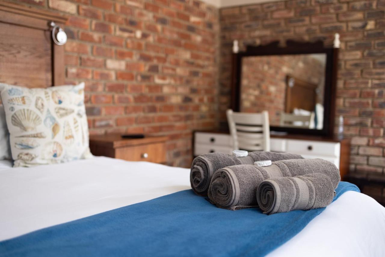 Opstal Guestfarm Hotel Potchefstroom Ngoại thất bức ảnh