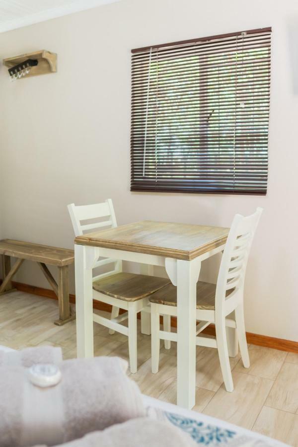 Opstal Guestfarm Hotel Potchefstroom Ngoại thất bức ảnh