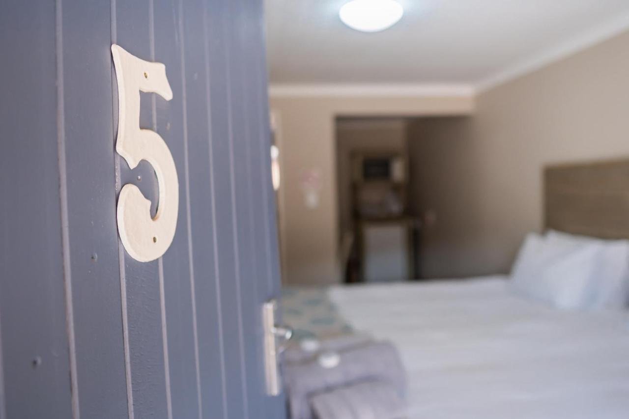 Opstal Guestfarm Hotel Potchefstroom Ngoại thất bức ảnh